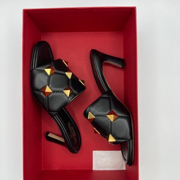 Valentino Garavani Roman Stud Sandal In Quilted NAPPA Black Leather 65 MM - Picture 3 of 15